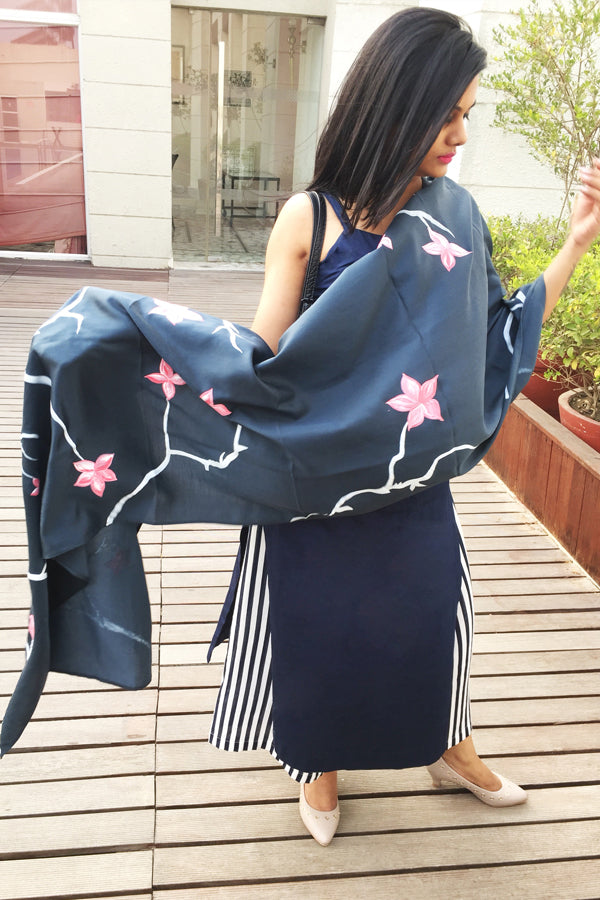 Grey Silk Hand-painted Floral Bunch Stole