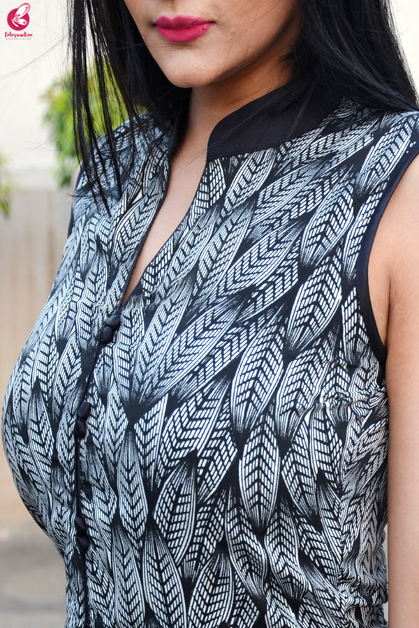 Black Crepe Printed Straight Kurti