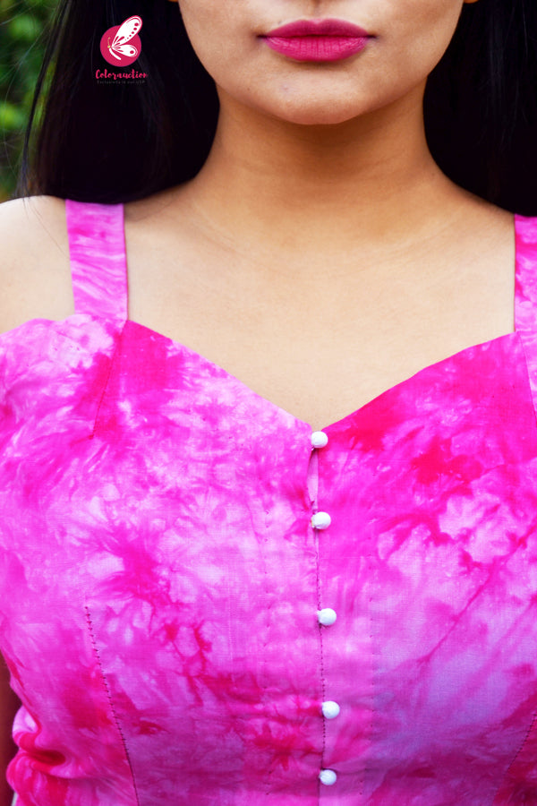 Pink Tie &amp; Dye Rayon Sleeveless Frilled Hemline Kurti with White Cotton Silk Pants Kurti Set