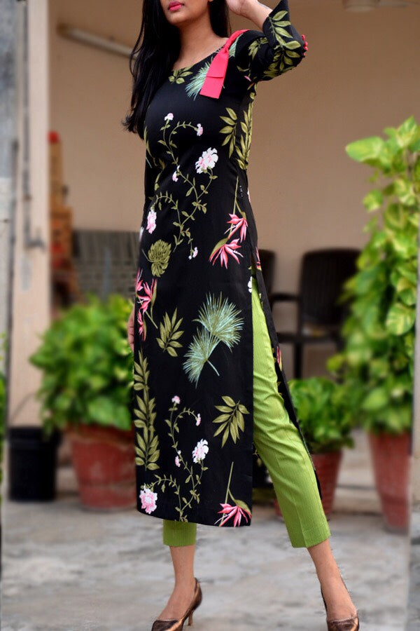 Black Crepe Printed Straight Kurti